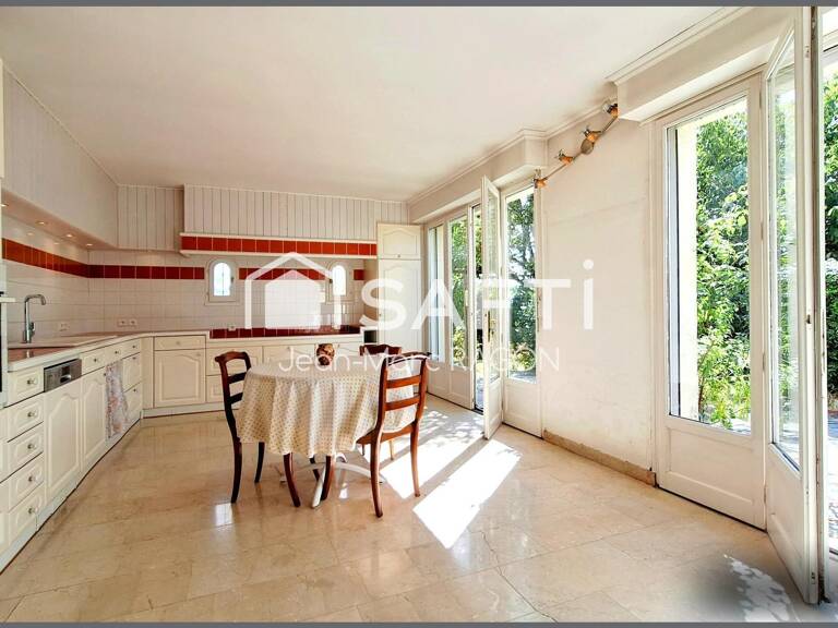 Proche centre: maison 4 chambres, jardin, sous-sol — photo 1