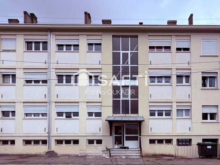 T2 avec loggia cave et jardin commun  Homécourt — photo 1