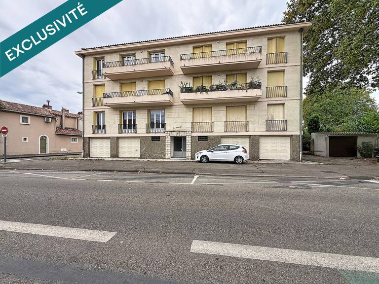Appartement avec garage et cave secteur recherché à rénover. — photo 1