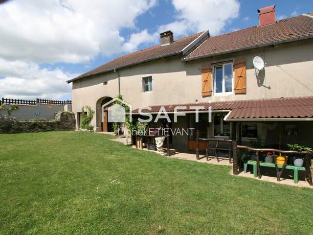 Maison avec dépendances — photo du bien