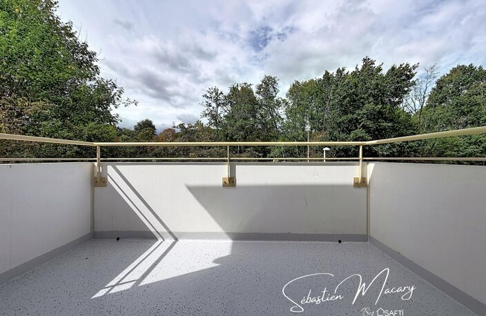 Fargues St Hilaire - T2 avec balcon et parking — photo 5