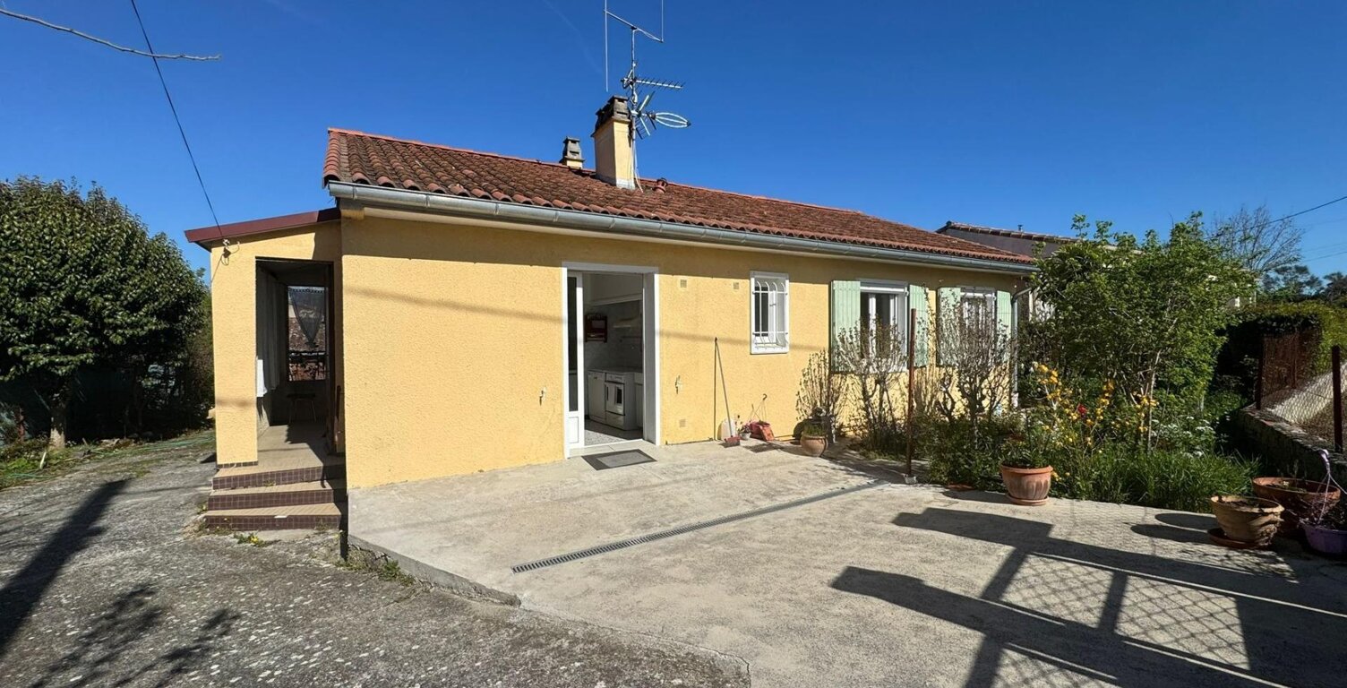A Belvèze du Razès . Maison avec jardin , garage et un atelier, des commodités juste à pied ! — photo 1