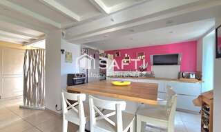 Maison 7 Pièces 185 m² à vendre à Berson (33390)