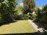 Maison de Ville en pierre et doubles garage. — photo 3