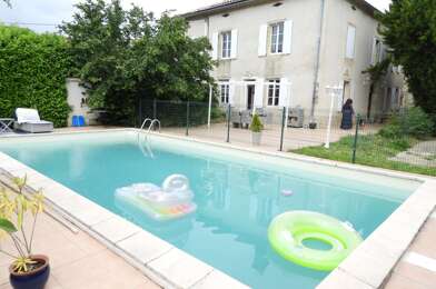 Maison 8 pièces 1325 €