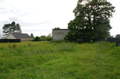 Terrain  82000 €