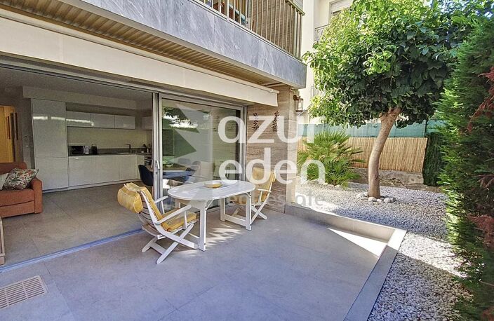 Cannes - Palm Beach 2P rénové en rez de jardin — photo 2