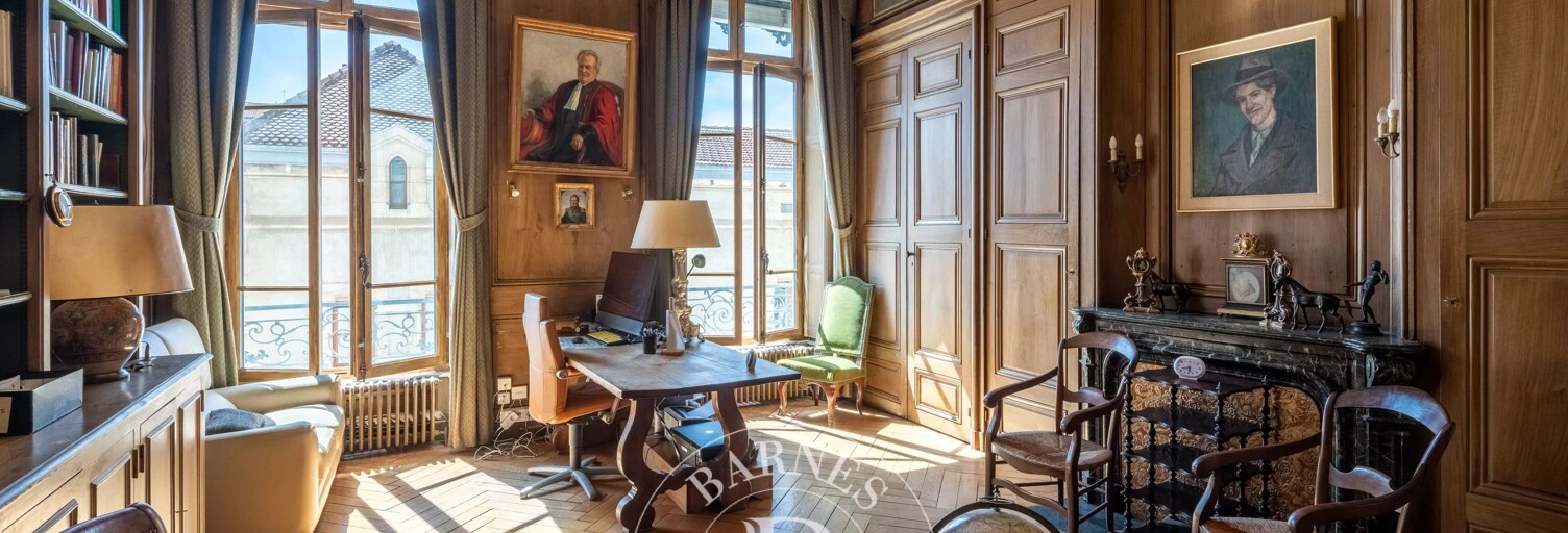Appartement 13 Pièces 351 m² à vendre à Lyon 2 (69002)