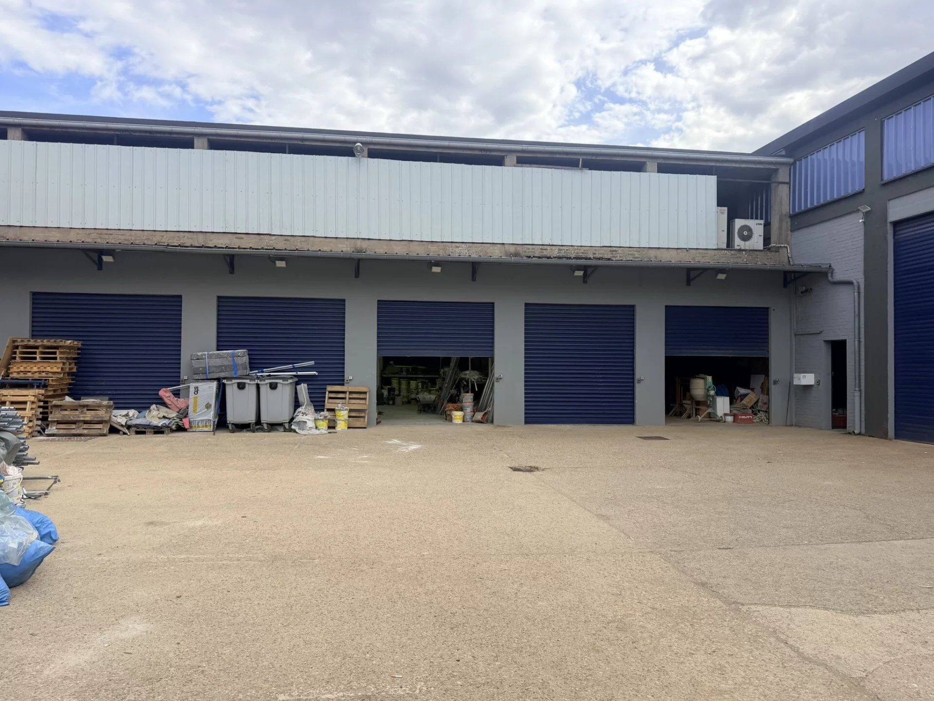 Local commercial 20 pièces 1327 m² · à Woippy · 1 327 m² · 595 000 €
