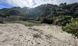 Terrain  1800 m² à vendre à Drap (06340)