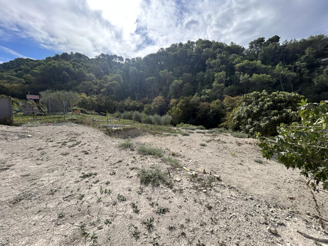 Terrain proposé à Drap