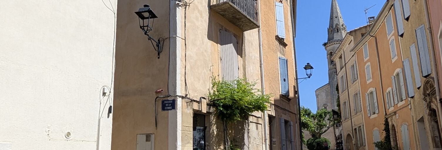 Maison 7 Pièces 170 m² à vendre à Saint-Saturnin-lès-Apt (84490)