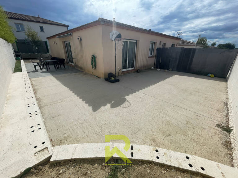 BELLE VILLA DE PLAIN-PIED TOUT CONFORT — photo 1