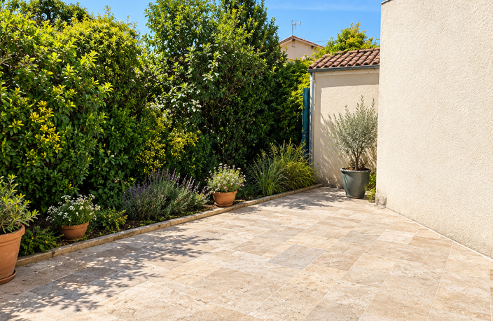 LE BOUSCAT / Parc Cheneraie - Maison triplex (140m2) avec Ja — photo 3