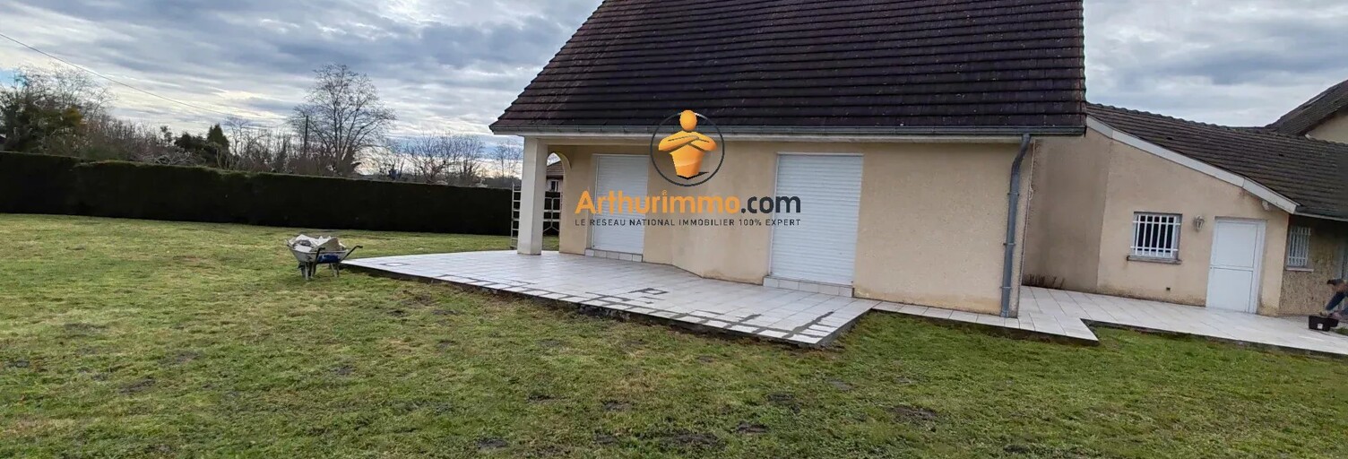 Maison 5 Pièces 141 m² à louer à Buros (64160)