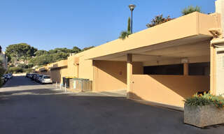 Garage   m² à vendre à Saint-Cyr-sur-Mer (83270)