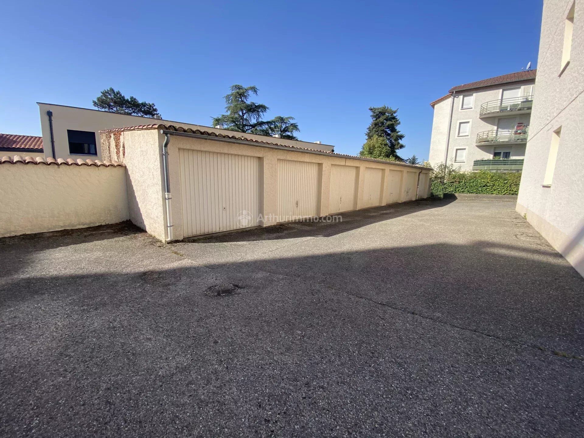 Parking 15 m² · à Vienne · 15 m² · 18 500 €