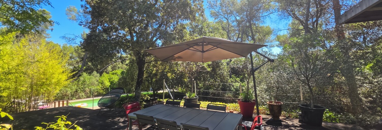 Maison 5 Pièces 202 m² à vendre à Nîmes (30900)