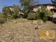 terrain constructible avec maison de vigne — photo 3
