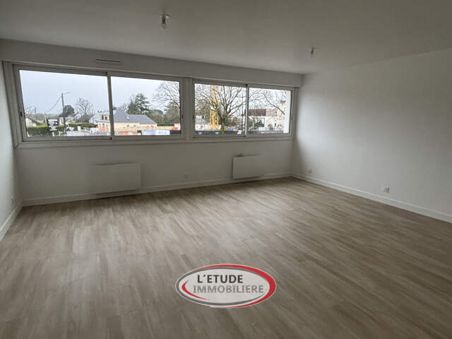 Sautron/plein coeur du bourg : T3 avec parking ! — photo du bien
