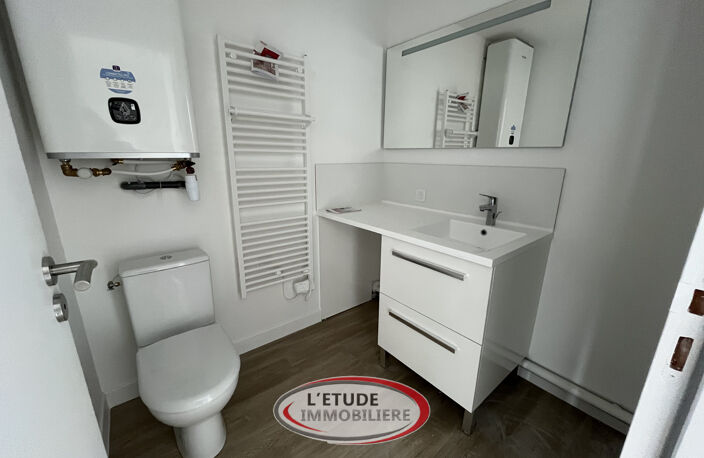 Sautron/plein coeur du bourg : T3 avec parking ! — photo 4
