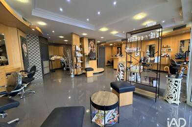Commerce  49500 €