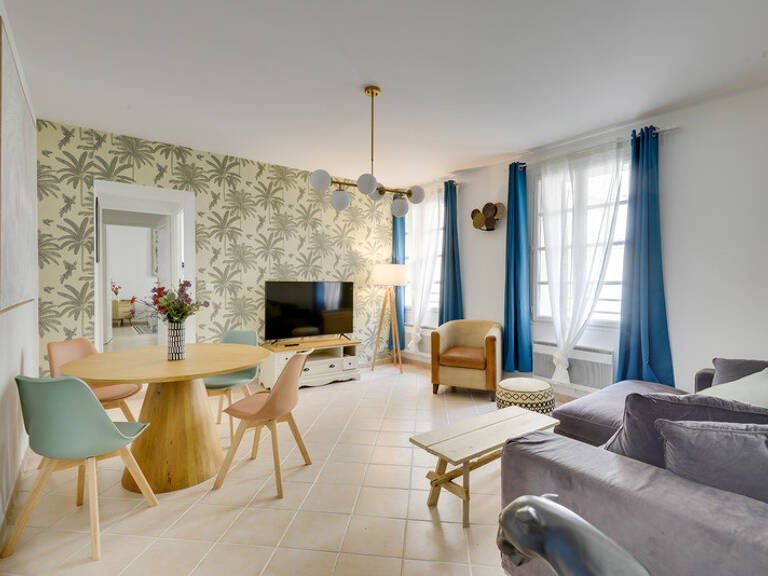 T4 rénové de 82 m2   3 chambres   Marseille 1er — photo 1