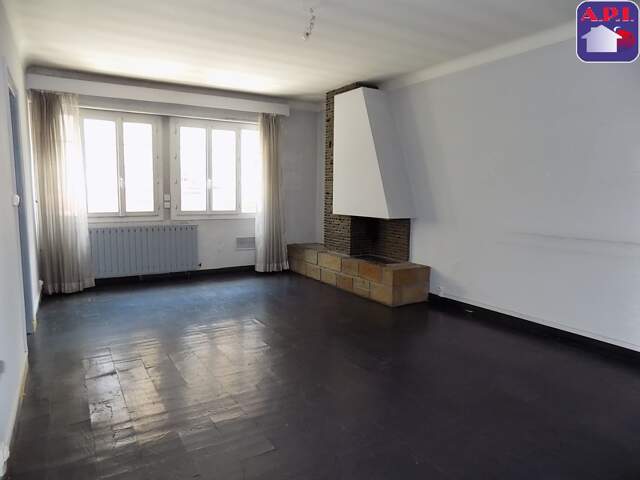 Appartement 3 pièces 96 m² à Lavelanet — photo du bien