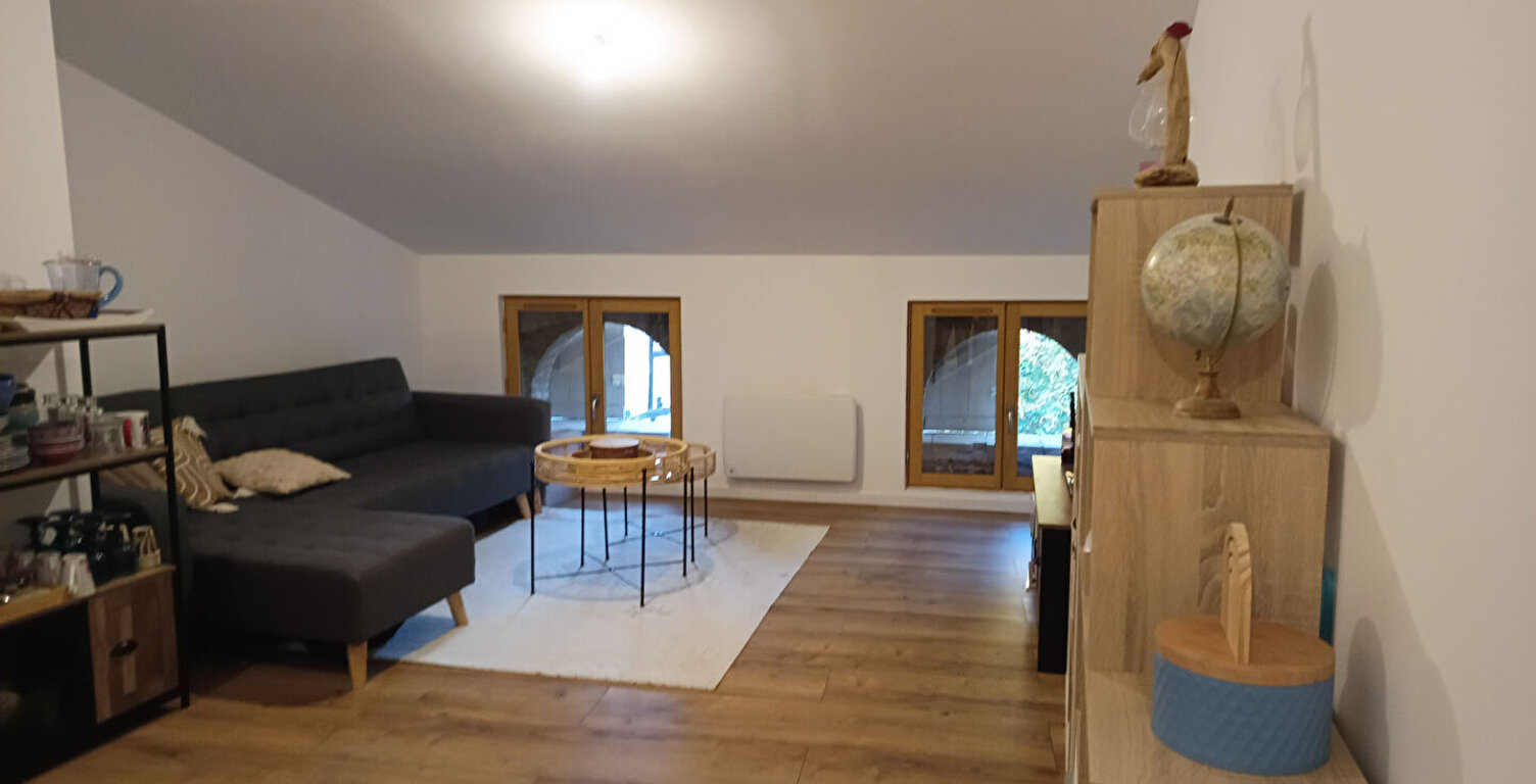 Appartement Rabastens 2 pièces au 2ème étage — photo 1