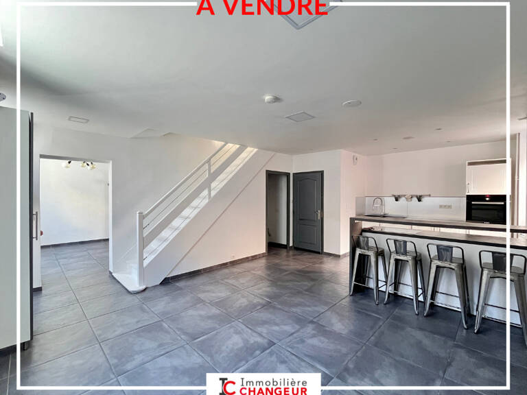 RIVES Maison de ville 5 pièces de 112 m² — photo 1