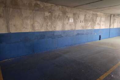 Garage  34000 €