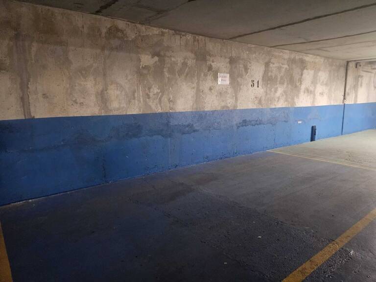 Parking — photo 1