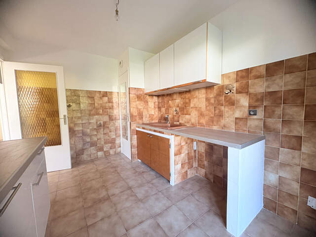 F2 56M² avec Parking et cave - VIDE — photo du bien