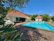 PAU - BIZANOS : Maison de prestige de plus de 170m2, avec grand jardin, piscine, dépendances — photo 3