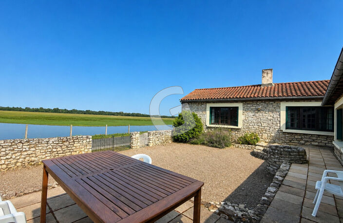 MAISON 4 PIECES- 114.81M²-  A VENDRE A LAIROUX — photo 2