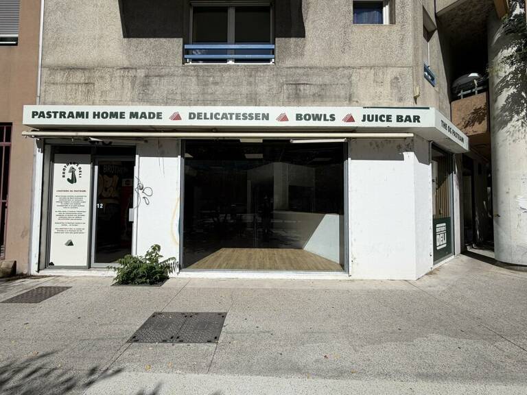 LOCAL COMMERCIAL à LOUER — photo 1