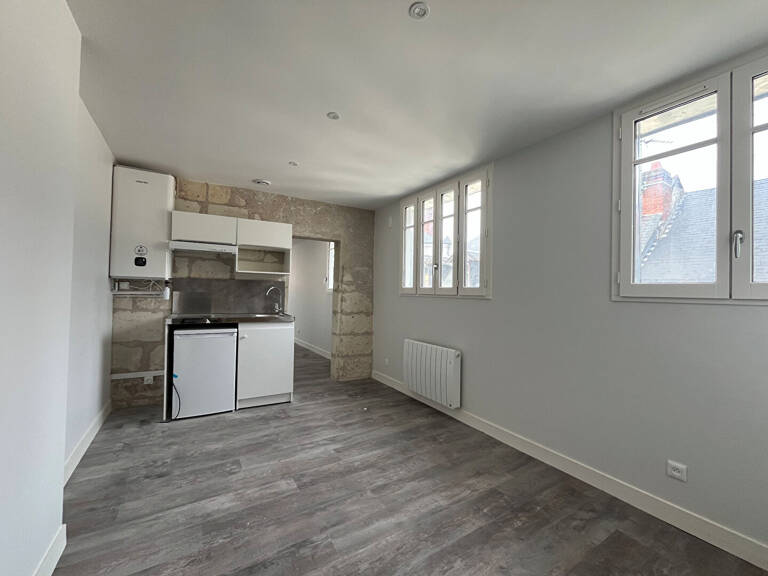 Appartement 2 pièces à louer au 2ème étage à Châtellerault, centre-ville — photo 1