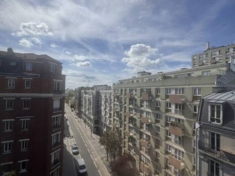 Studio calme et lumineux — photo 1