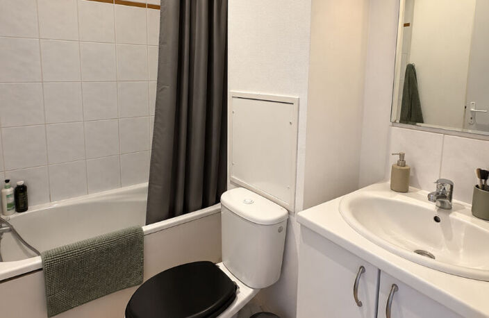 Bordeaux, studio à vendre emplacement stratégique — photo 4