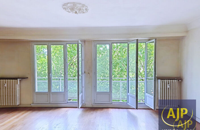 Appartement  T4 Rond Pt de Rennes — photo 2