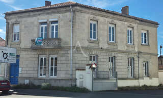 Commerce 4 Pièces 184 m² à vendre à Rochefort (17300)