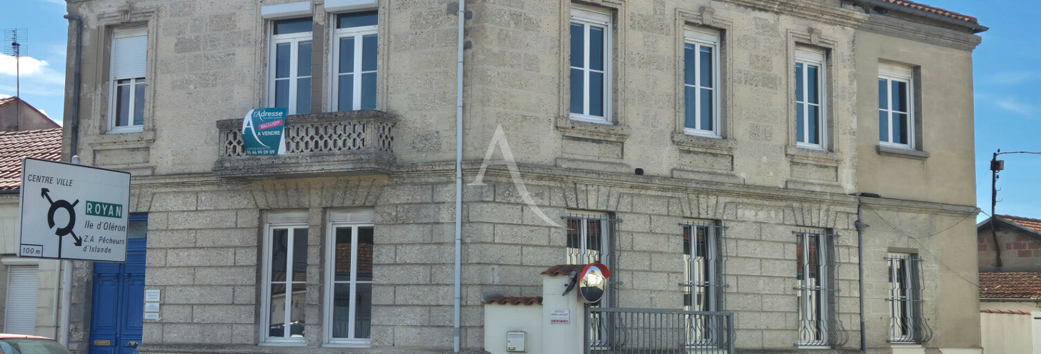 Commerce 4 Pièces 184 m² à vendre à Rochefort (17300)