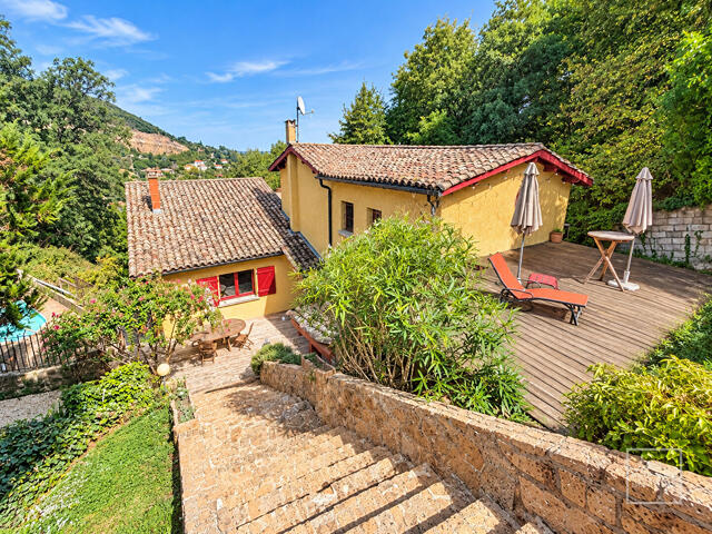 Maison proposé à Couzon-au-Mont-d'Or