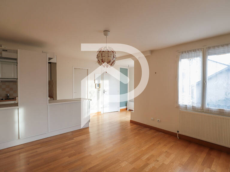 Immeuble Clamart 8 pièce(s) 184 m2 — photo 1