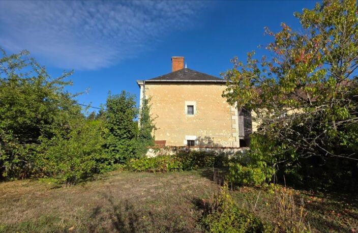 Vente maison 6 pièces 175 m² Jeu-Maloches (36240) — photo 2