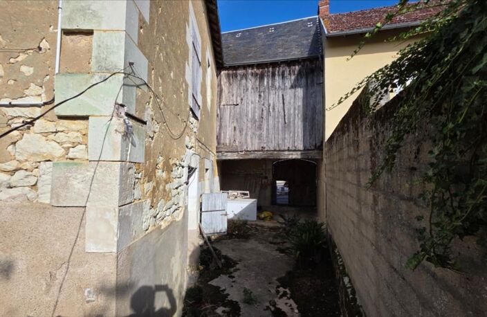 Vente maison 6 pièces 175 m² Jeu-Maloches (36240) — photo 3