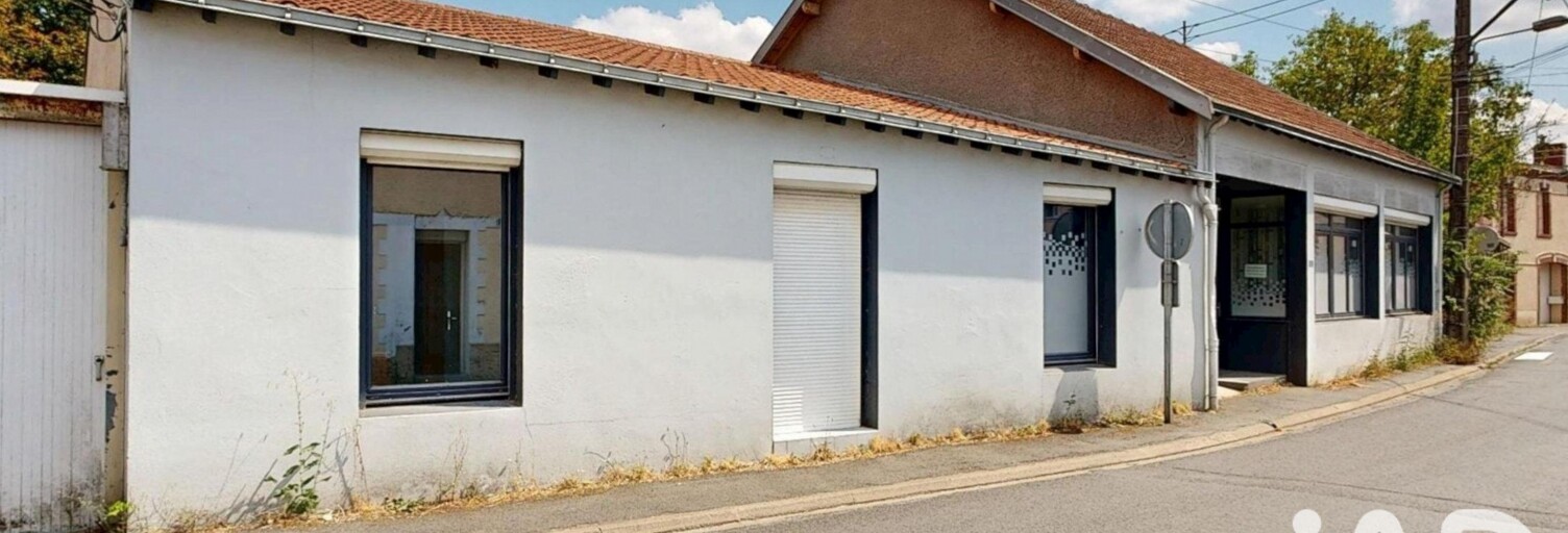Commerce  234 m² à vendre à Montrevault-sur-Èvre (49110)
