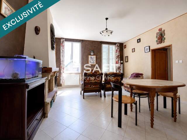 Appartement loué  Centre-ville Ivry-la-Bataille — photo du bien