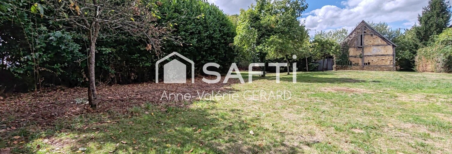 Terrain  1886 m² à vendre à Les Loges-Marchis (50600)