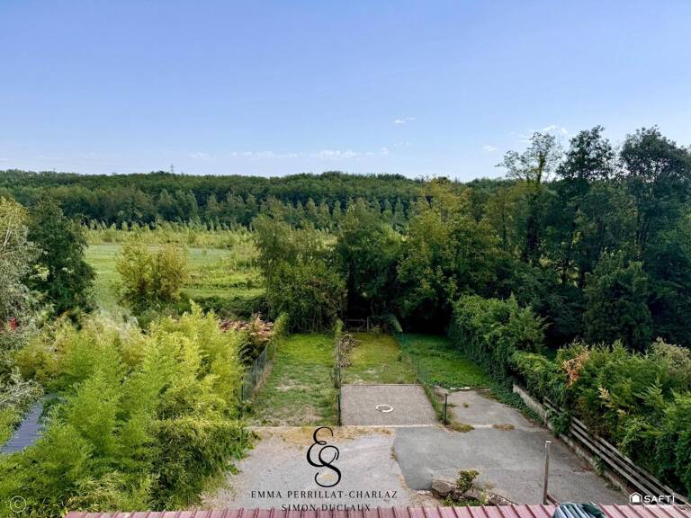 Charmant duplex avec garage, terrasse et terrain — photo 1